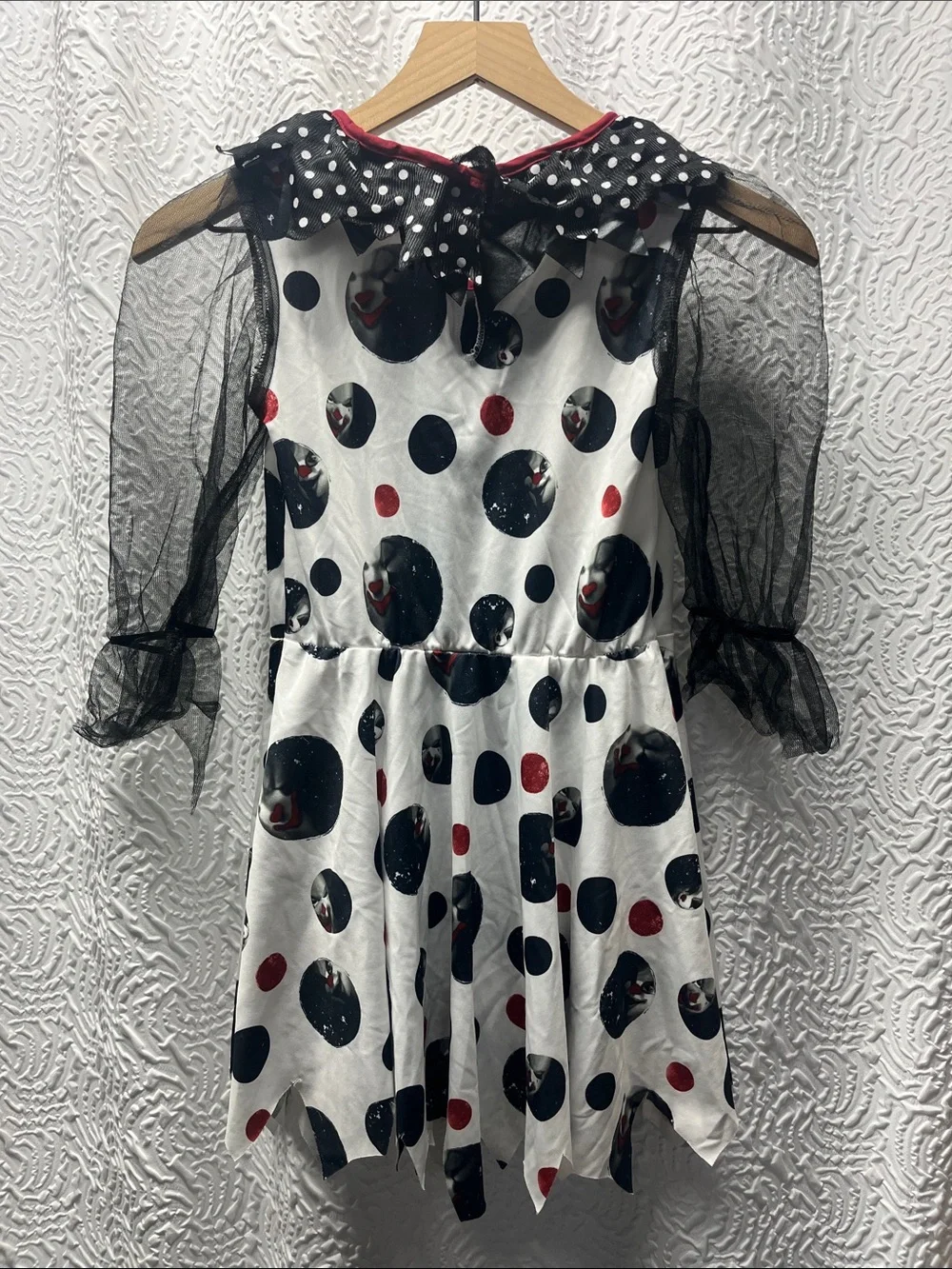 Spirit Halloween Creepy Clown Girl Costume – Child Size Medium 8-10 Complete Set